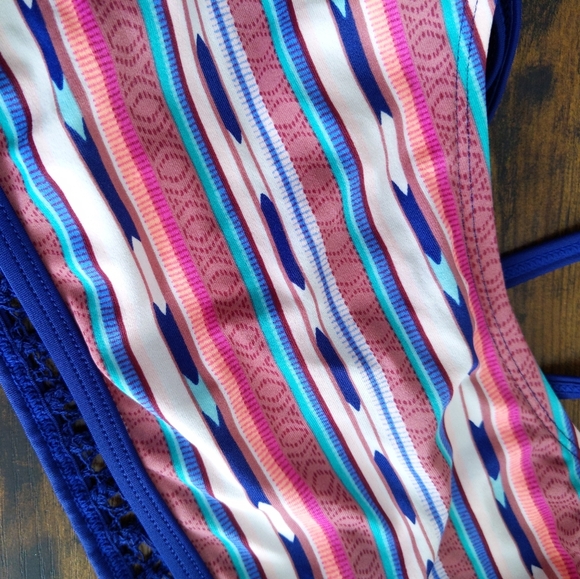 🆕🌿NORDSTROM GIRLS BIKINI TOP🌿 - Picture 4 of 6